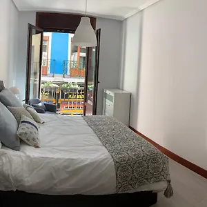 Apartment La Puerta - Casco Viejo-old Town, Bilbao