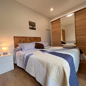 Homestay Habitacion En Vivienda Centrica, Bilbao